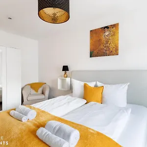  Apartment Pineapple Zwinger Vi Deutschland